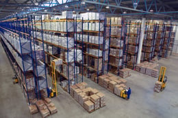 WAREHOUSE_withforklifts